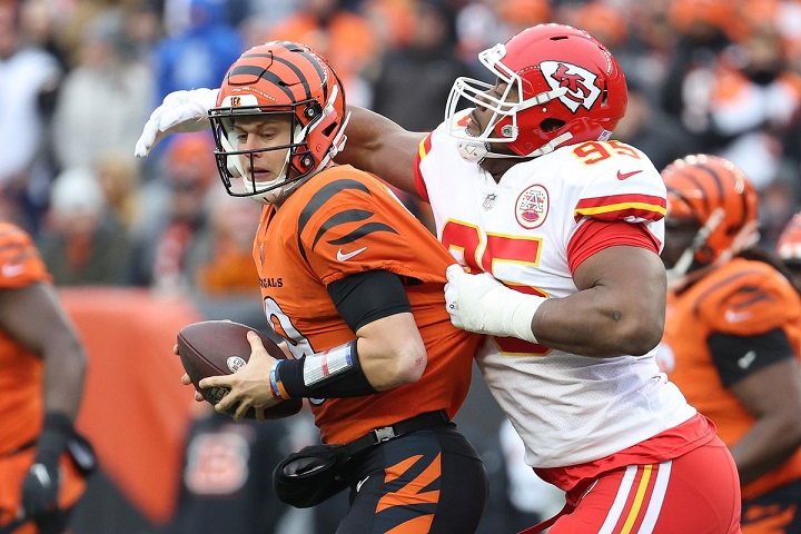 Los Kansas City Chiefs agonizan por el pago de la extensión del jugador veterano